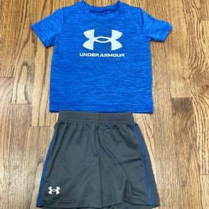 Under Armour 2t Matching set.